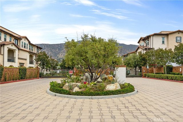 619 West Foothill Boulevard 50, Glendora, CA 91741