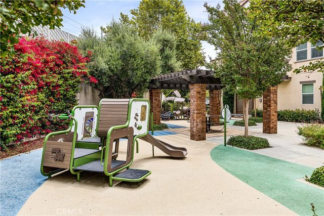 619 West Foothill Boulevard 50, Glendora, CA 91741