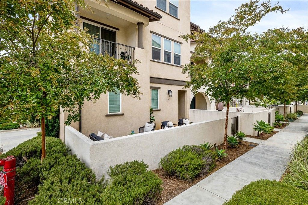 619 West Foothill Boulevard 50, Glendora, CA 91741