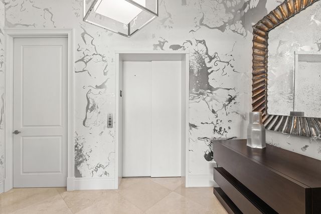 3000 S Ocean Boulevard 308, Palm Beach, FL 33480