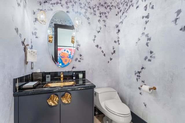 3000 S Ocean Boulevard 308, Palm Beach, FL 33480