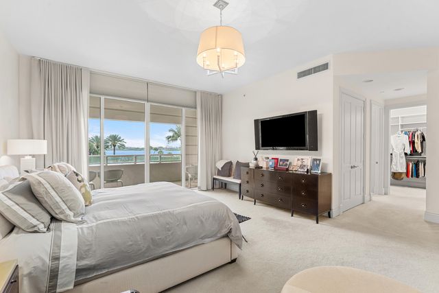 3000 S Ocean Boulevard 308, Palm Beach, FL 33480