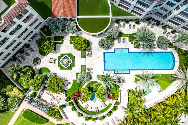 3000 S Ocean Boulevard 308, Palm Beach, FL 33480