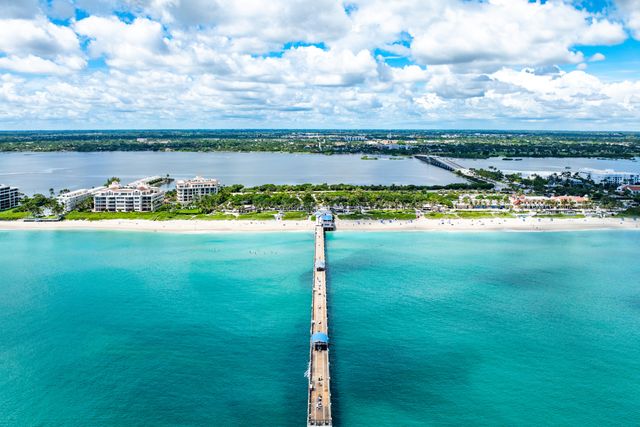 3000 S Ocean Boulevard 308, Palm Beach, FL 33480