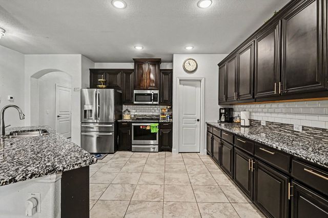 10224 Wild Berry Drive, Fort Worth, TX 76131