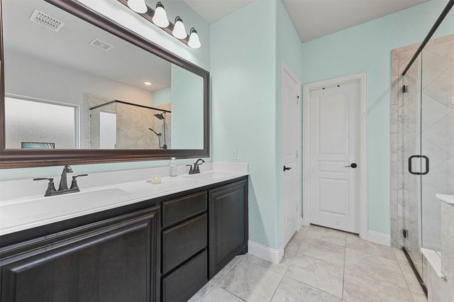 10224 Wild Berry Drive, Fort Worth, TX 76131