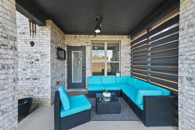 10224 Wild Berry Drive, Fort Worth, TX 76131