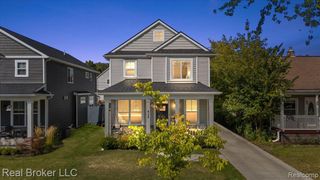 828 Princeton Road, Berkley, MI 48072