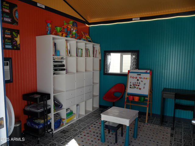 3511 E Capri Avenue, Mesa, AZ 85204