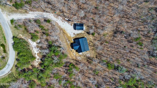 813 Bluebird Ridge Rd, Jamestown, TN 38556