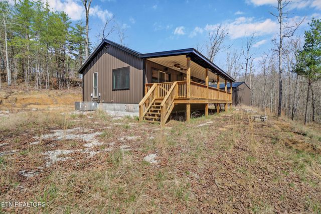 813 Bluebird Ridge Rd, Jamestown, TN 38556