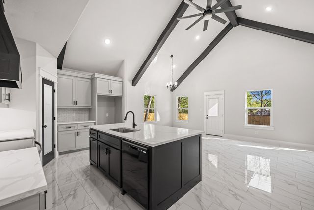 5747 Waddell Street, Sansom Park, TX 76114