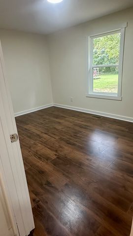205 Tulsa Ave, Tullahoma, TN 37388