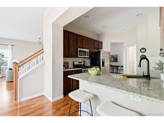 6175 S Paris St, Englewood, CO 80111