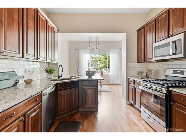 6175 S Paris St, Englewood, CO 80111