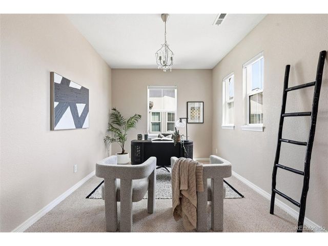 6175 S Paris St, Englewood, CO 80111