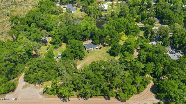 73 Davis Road, Bluffton, SC 29910