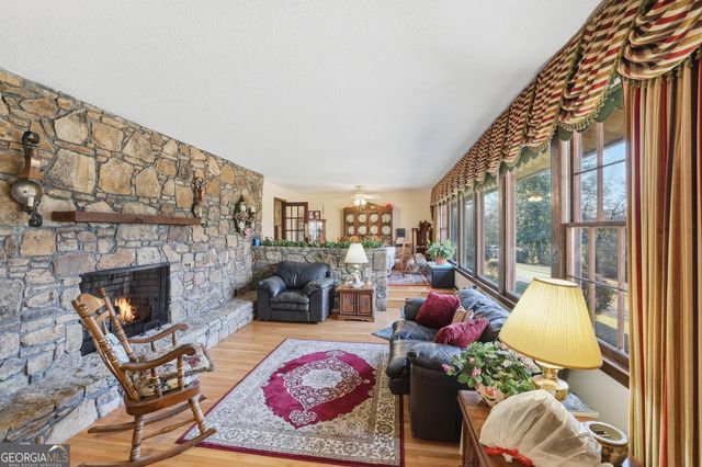 3317 Talmadge Drive, Clarkesville, GA 30523