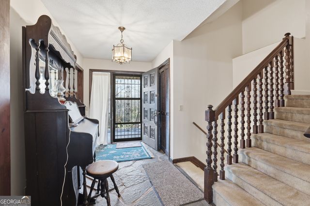 3317 Talmadge Drive, Clarkesville, GA 30523