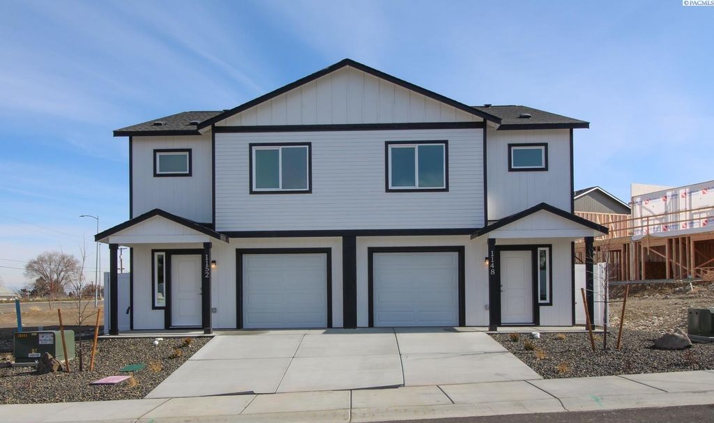 1152 N Yost Street, Kennewick, WA 99336