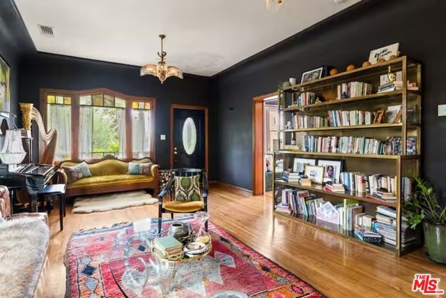 1315 Calumet Avenue, Los Angeles, CA 90026