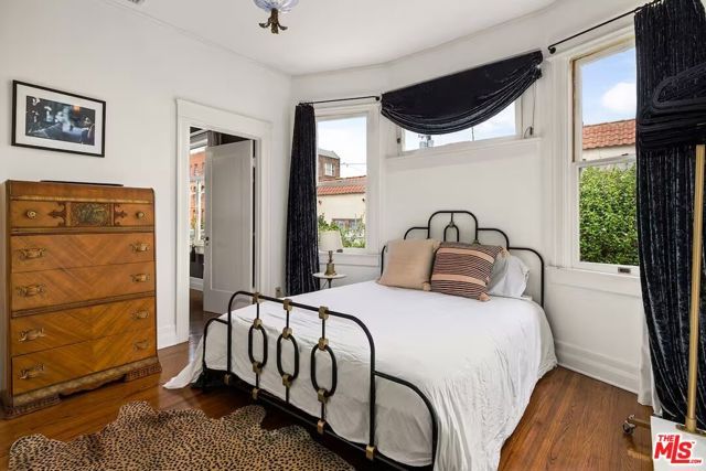 1315 Calumet Avenue, Los Angeles, CA 90026