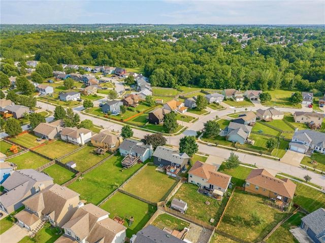 8412 NE 115th Terrace, Kansas City, MO 64157