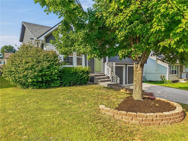 8412 NE 115th Terrace, Kansas City, MO 64157