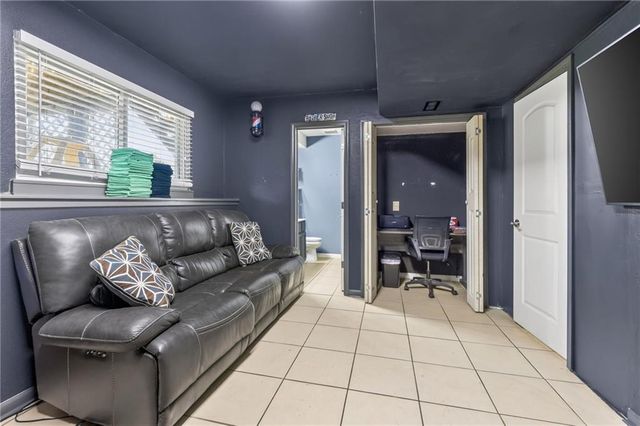 8412 NE 115th Terrace, Kansas City, MO 64157