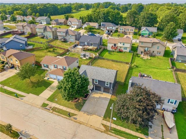 8412 NE 115th Terrace, Kansas City, MO 64157