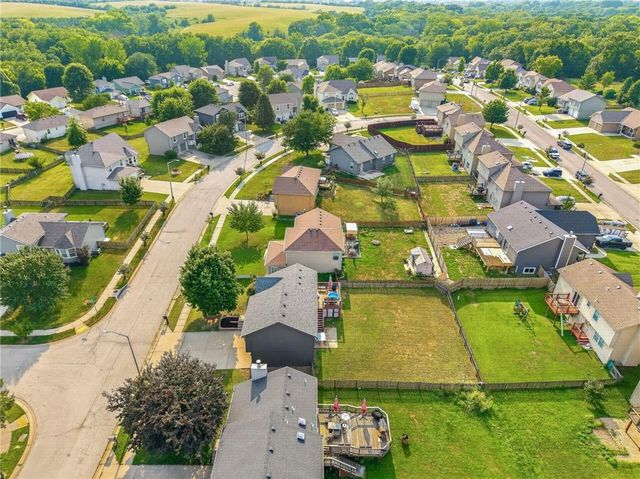 8412 NE 115th Terrace, Kansas City, MO 64157