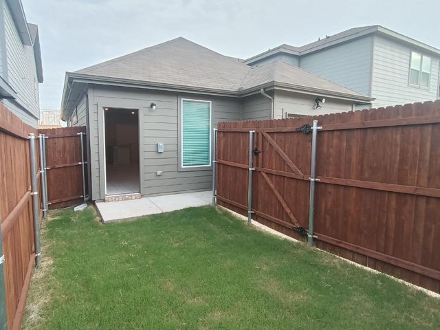 3013 Pecan Farm Lane, Fort Worth, TX 76140