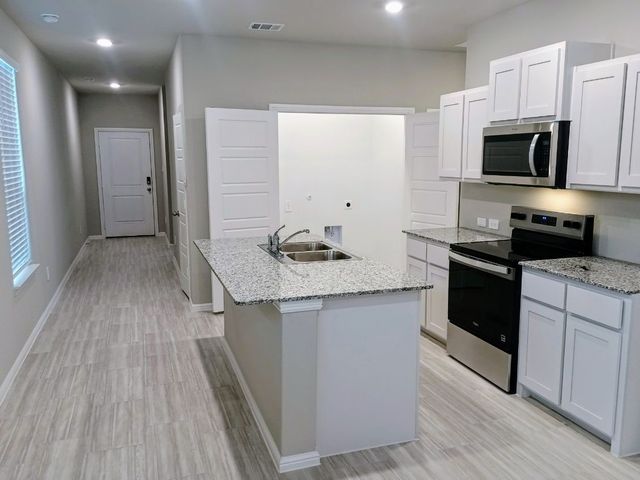 3013 Pecan Farm Lane, Fort Worth, TX 76140