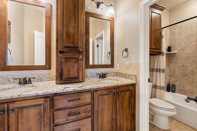 6 CRESTWAY Court, Canyon, TX 79015