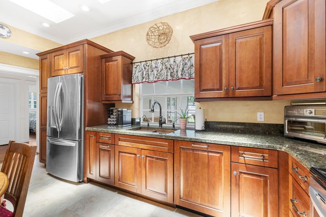 7501 Plantation Road, Plantation, FL 33317