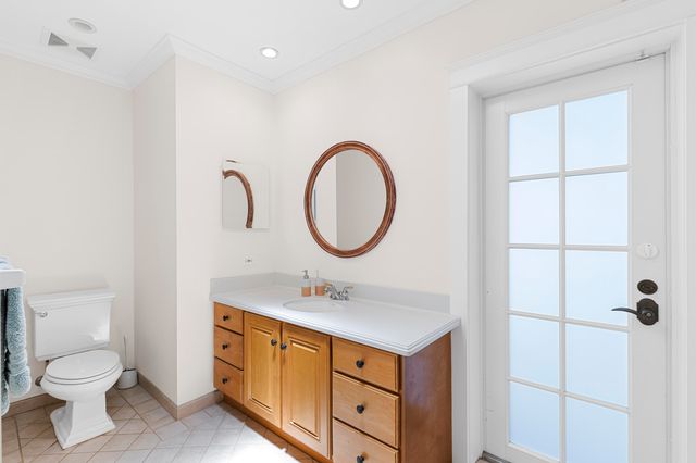 7501 Plantation Road, Plantation, FL 33317
