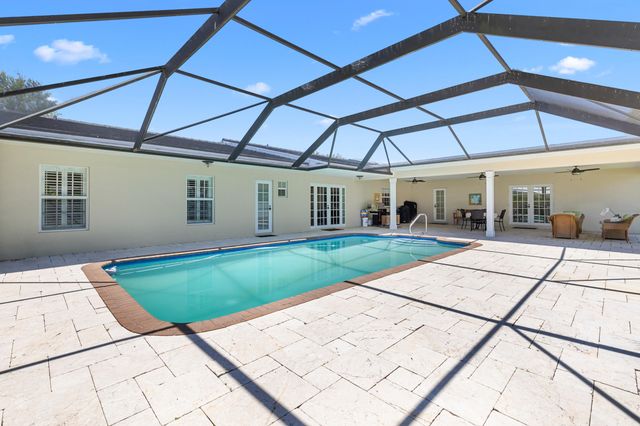 7501 Plantation Road, Plantation, FL 33317