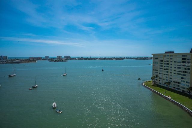 4525 COVE CIRCLE 1207, St Petersburg, FL 33708