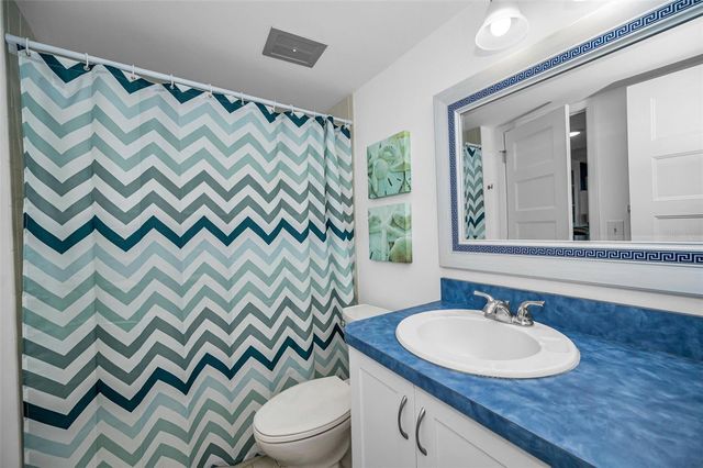 4525 COVE CIRCLE 1207, St Petersburg, FL 33708