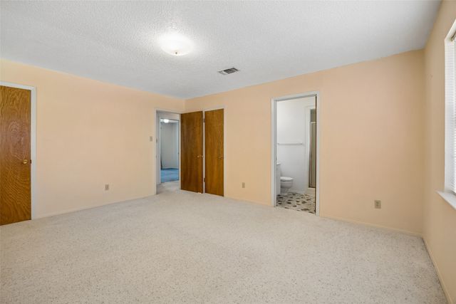 4504 Coffee Road, Haltom City, TX 76117
