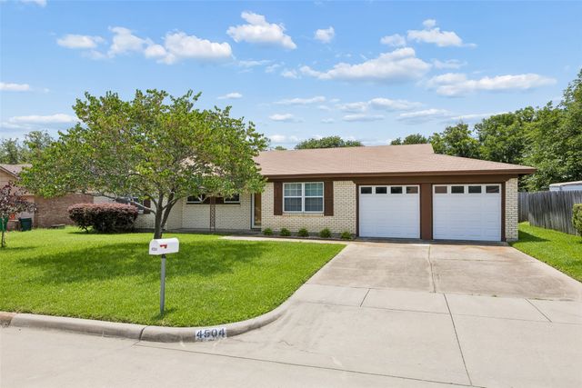 4504 Coffee Road, Haltom City, TX 76117