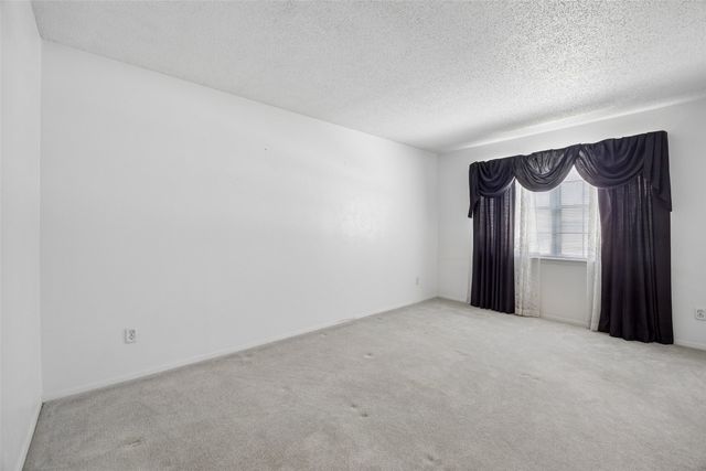 4504 Coffee Road, Haltom City, TX 76117