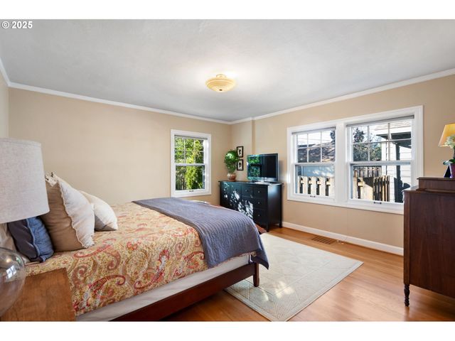 7115 N CHASE Ave, Portland, OR 97217