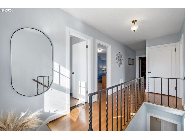 7115 N CHASE Ave, Portland, OR 97217