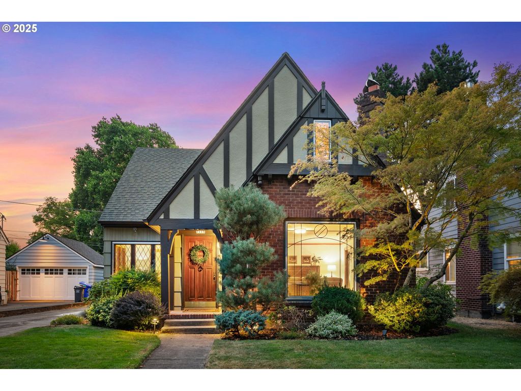 7115 N CHASE Ave, Portland, OR 97217