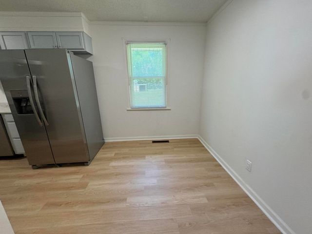 571 Clifton Road, Sumter, SC 29153