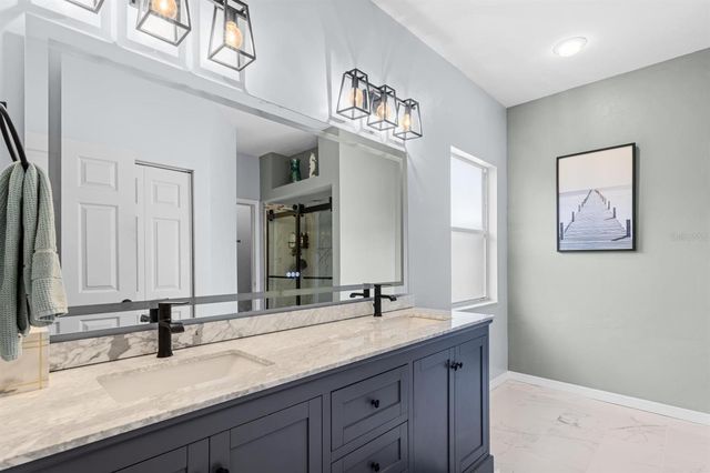 2043 NW 49TH AVENUE, Gainesville, FL 32605