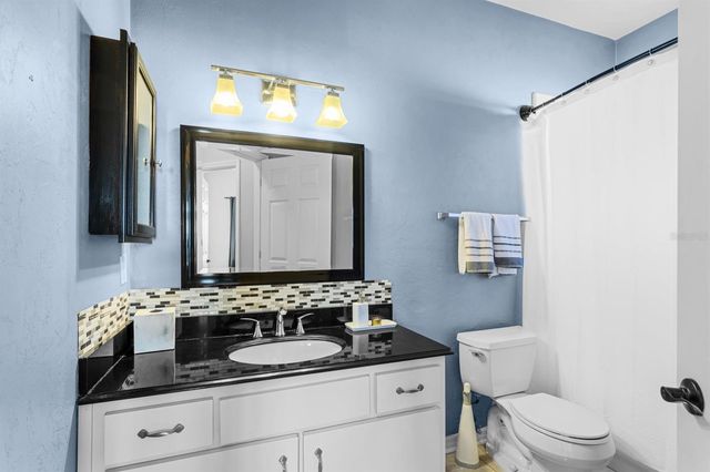 2043 NW 49TH AVENUE, Gainesville, FL 32605