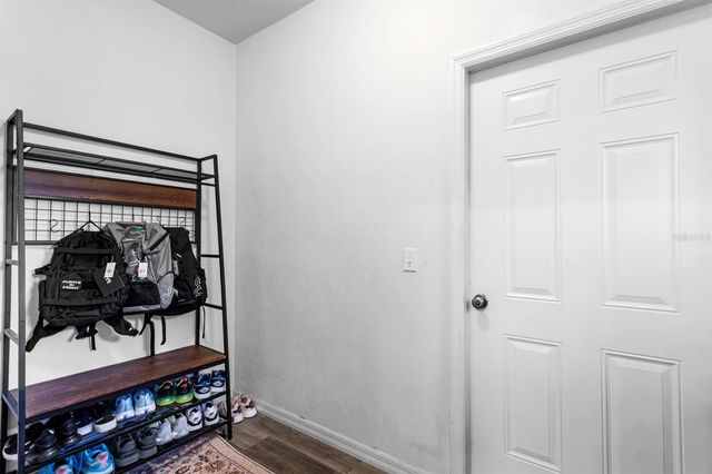 2043 NW 49TH AVENUE, Gainesville, FL 32605