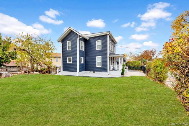 75 W Kingsbridge Road, Mount Vernon, NY 10550